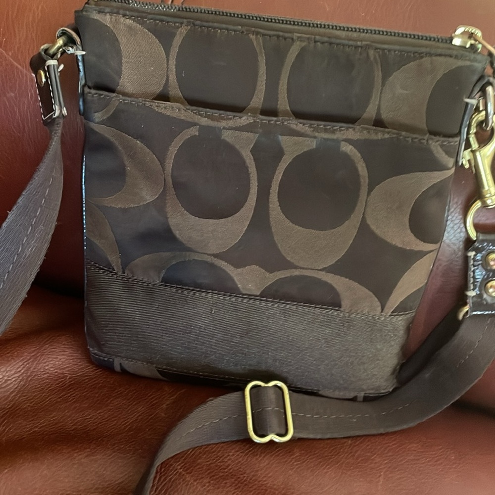 Coach Swing Pack Crossbody Bag - Picture 6 of 6